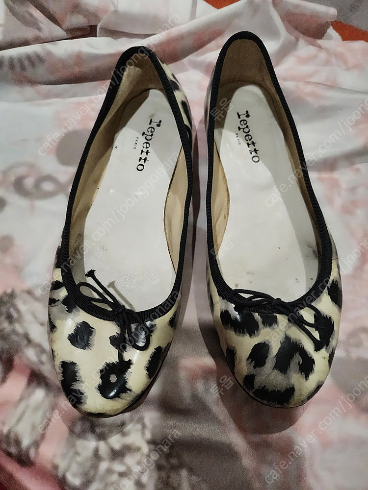 레페토 플랫 발레리나슈즈 이미지