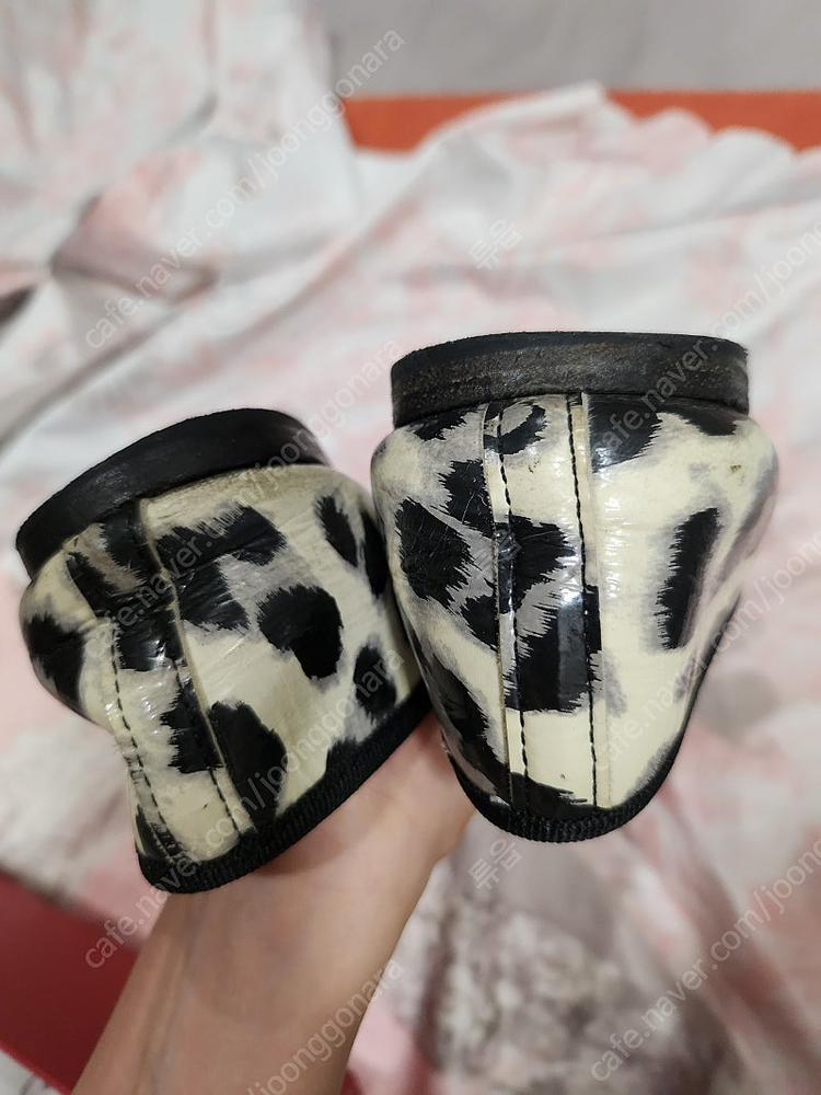 레페토 플랫 발레리나슈즈 이미지