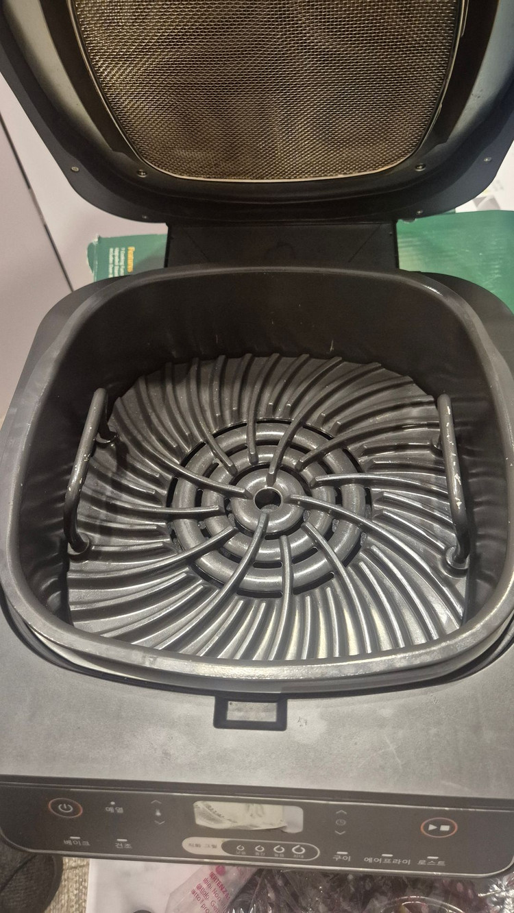 닌자 6 in 1 에어 그릴 에어프라이어 EG201KR 택포 이미지