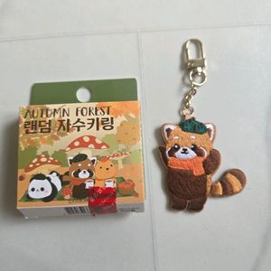 새상품(미사용)에버랜드 랜덤 자수키링