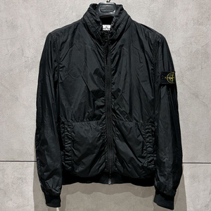 스톤아일랜드 크링클랩스 바람막이 S사이즈