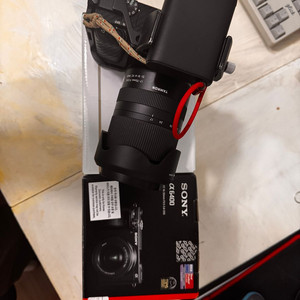 (소니 a6400+번들16~50) + ((수정)::탐론17-70mm 렌즈) + 스몰리그 케이지(개별판매 가능) 이미지