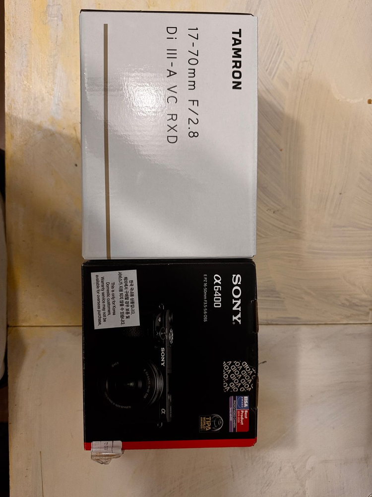 (소니 a6400+번들16~50) + ((수정)::탐론17-70mm 렌즈) + 스몰리그 케이지(개별판매 가능) 이미지