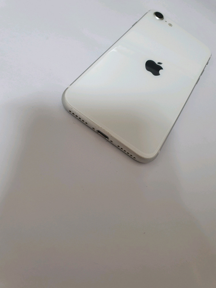 아이폰se2 128기가 SSS급 무잔상 아주깨끗--2