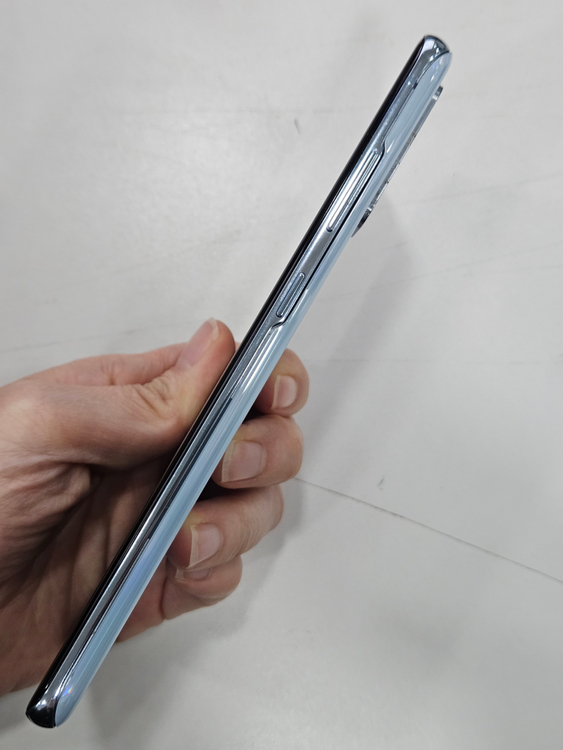 갤럭시S20플러스 256GB--2