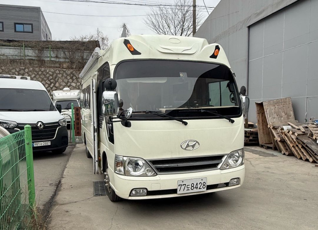 카운티캠핑카 이미지