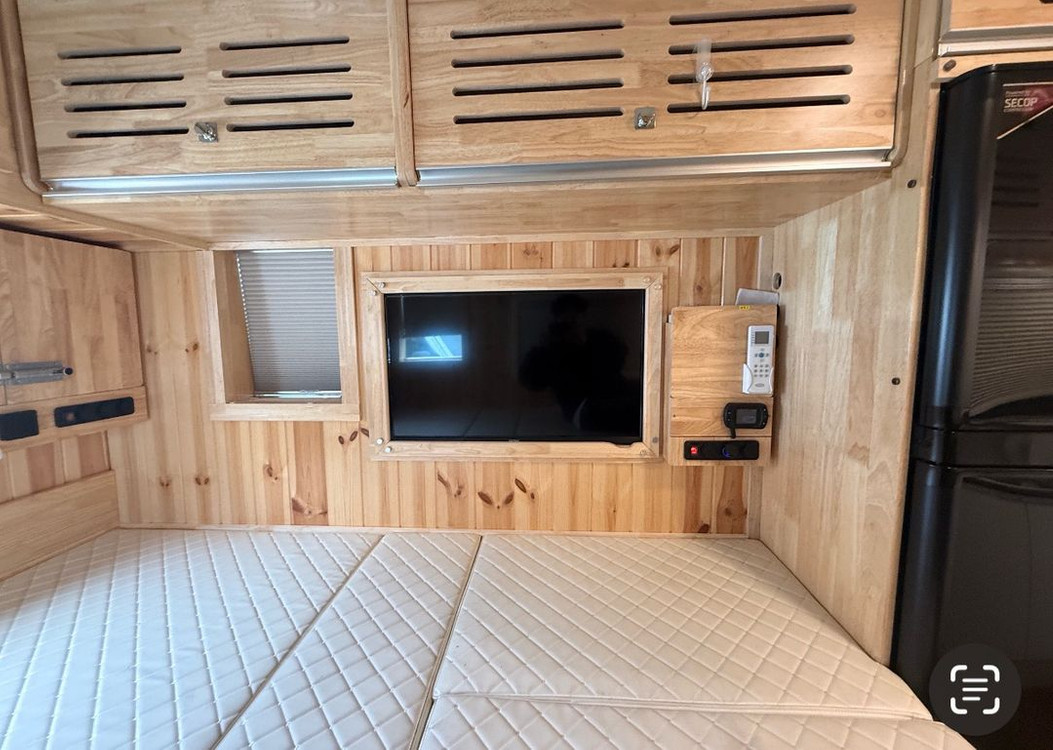 카운티캠핑카 이미지