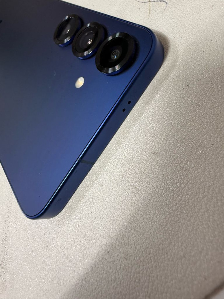 갤럭시s25플러스 512기가 아주 깨끗해요--3