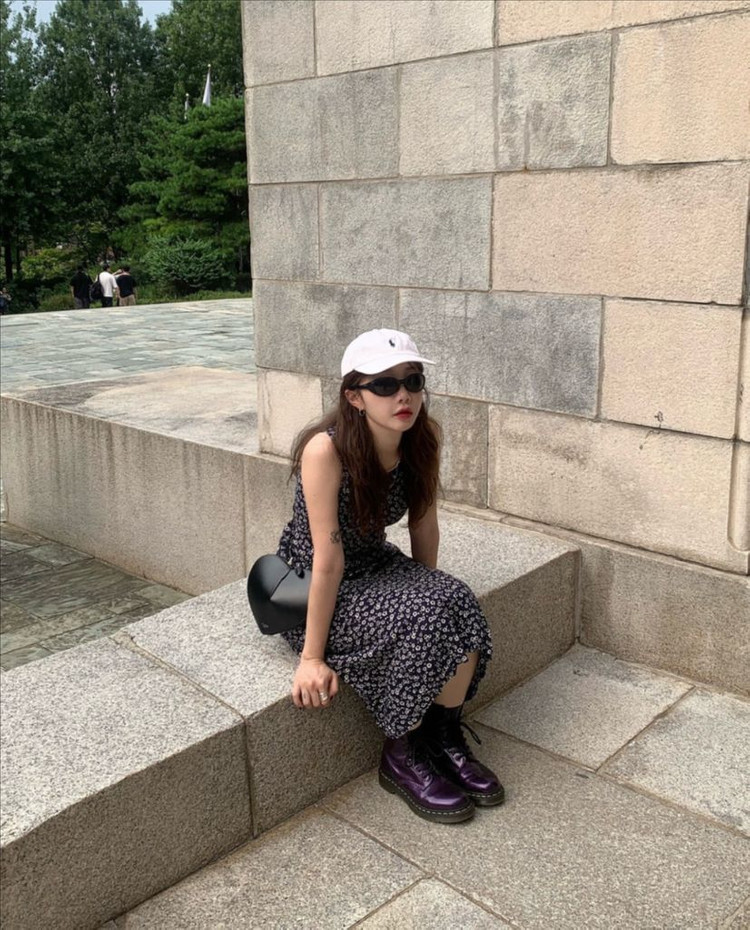 (미개봉 230) 닥터마틴 1460 W 퍼플 온무드 프레클 글로니 투머치택스 스컬프터 시눈 오버듀플레어 에이치모드 이미지