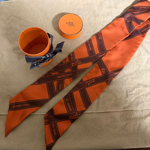 (정품)에르메스 트롤리 스카프 이미지