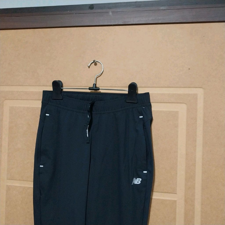 뉴발란스 기능성 여성26~27 인치--2