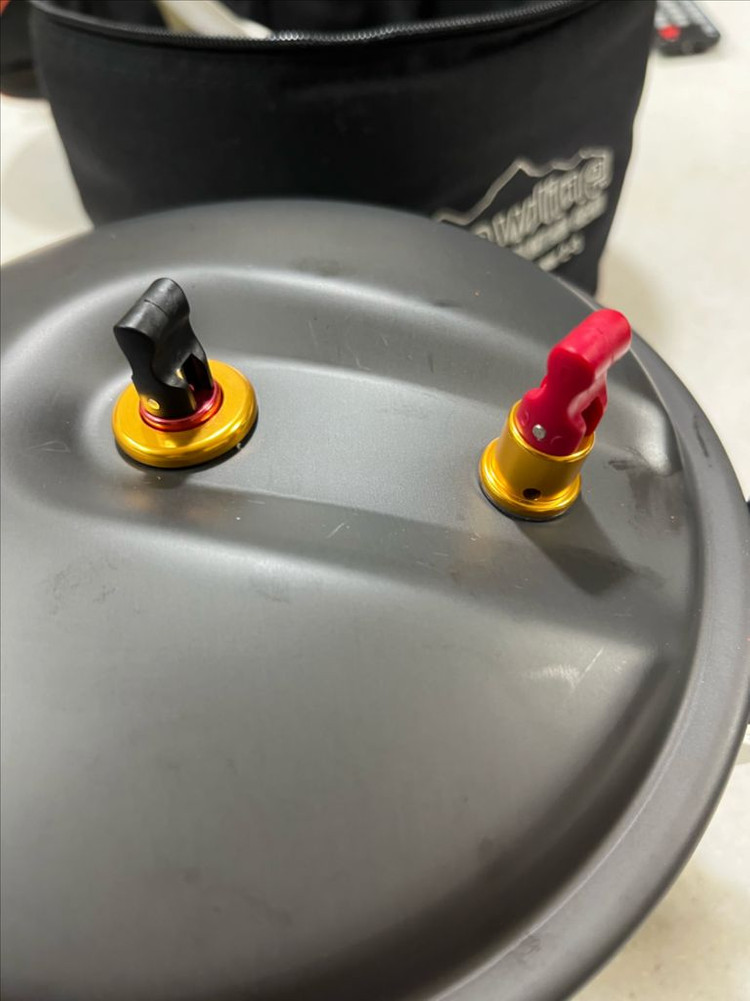 스노우라인 캠핑용 압력솥 이미지