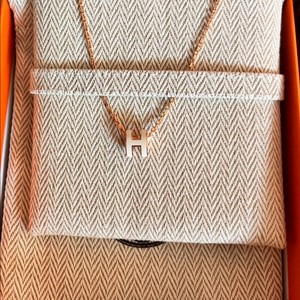 에르메스 팝아슈목걸이 블랑로골 새상품 이미지