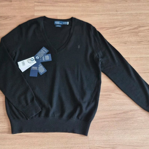 폴로 랄프로렌 여성 v넥 울스웨터 블랙 정가32만원현대백화점 폴로스웨터
