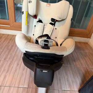 시크 제로맥스 360도 회전형 카시트 아이보리 이미지