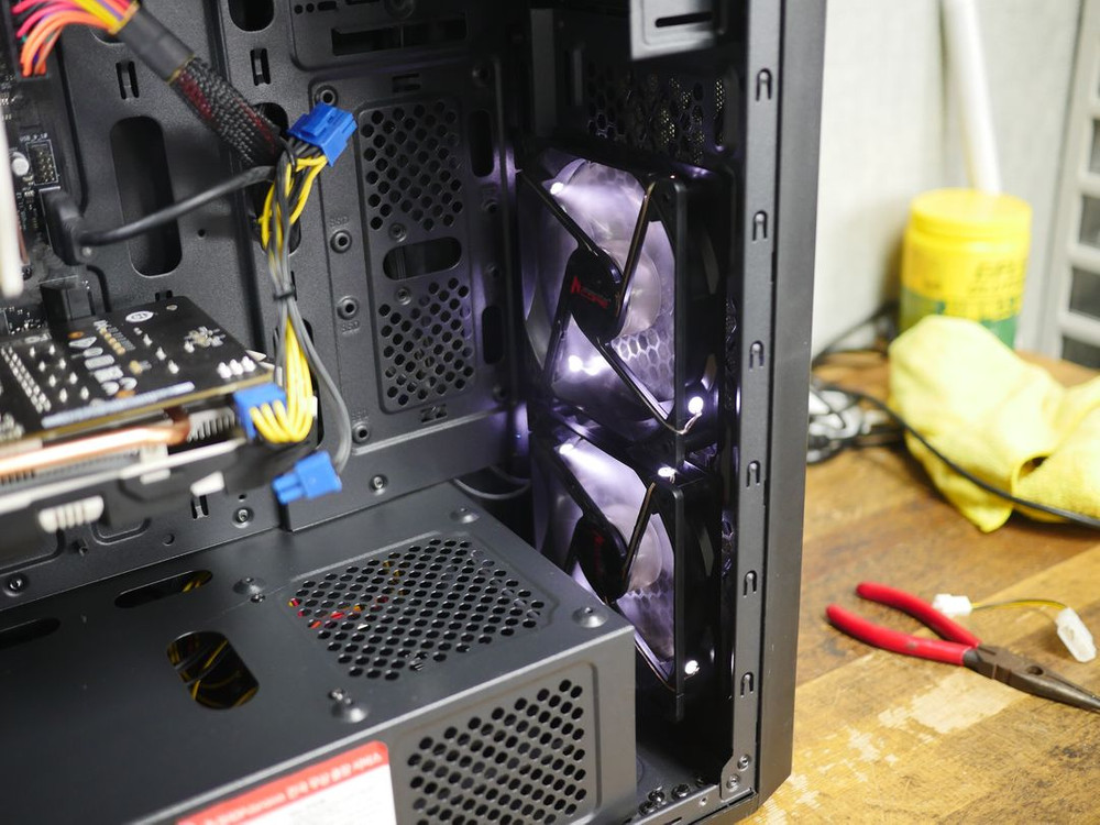 컴퓨터 PC 본체 i5-8500 16GB GTX1060 정품윈도우10 게임용 게이밍 이미지