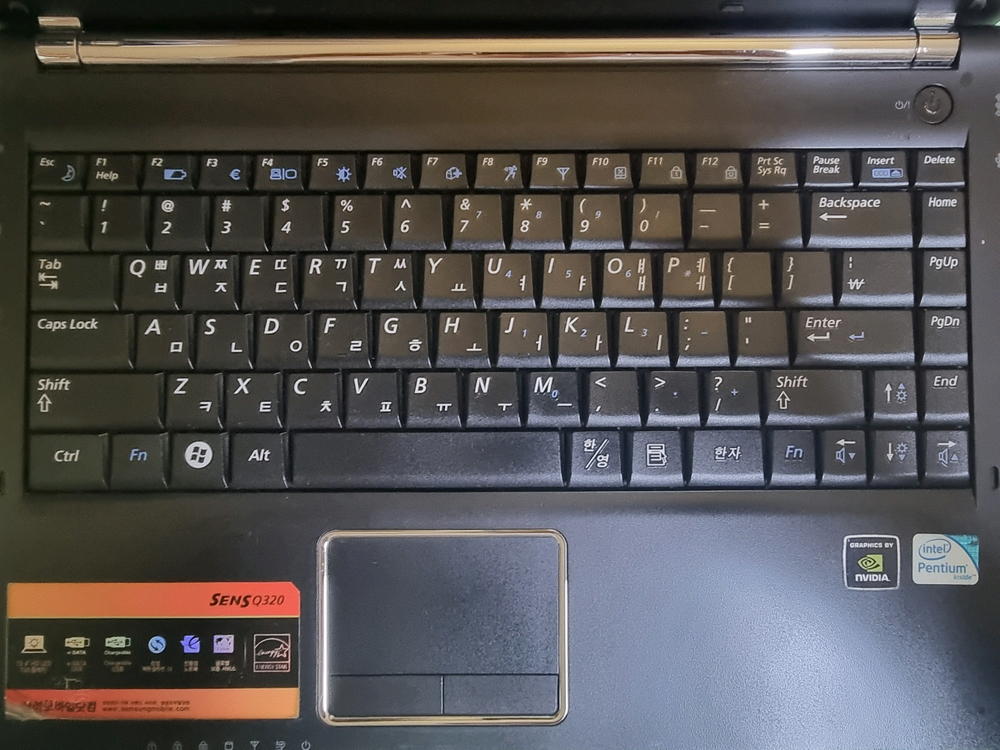 구형 삼성 노트북 센스 Q320 (부품용, os직접설치)--1