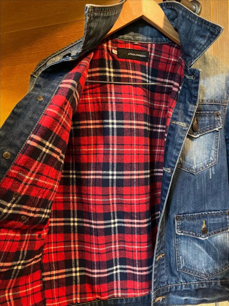 디스퀘어2 트러커, 청자켓--4