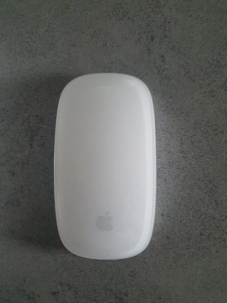 맥북 에어 13 M2 8GB 256GB 스타라이트--9