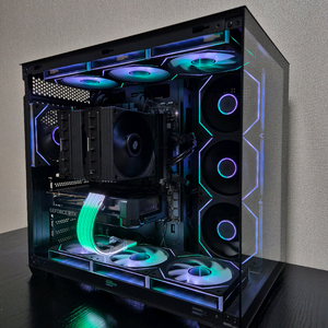 7500x3d + 5060ti 블랙 게이밍 컴퓨터 본체 [서울]