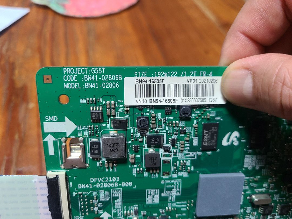 삼성 ODYSSEY G5 32인치 커브드 게이밍 모니터 C32G54TQWK 메인보드 기판 이미지