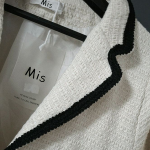 텍달린새제품!Mis 브랜드의 트위드코트 원피스