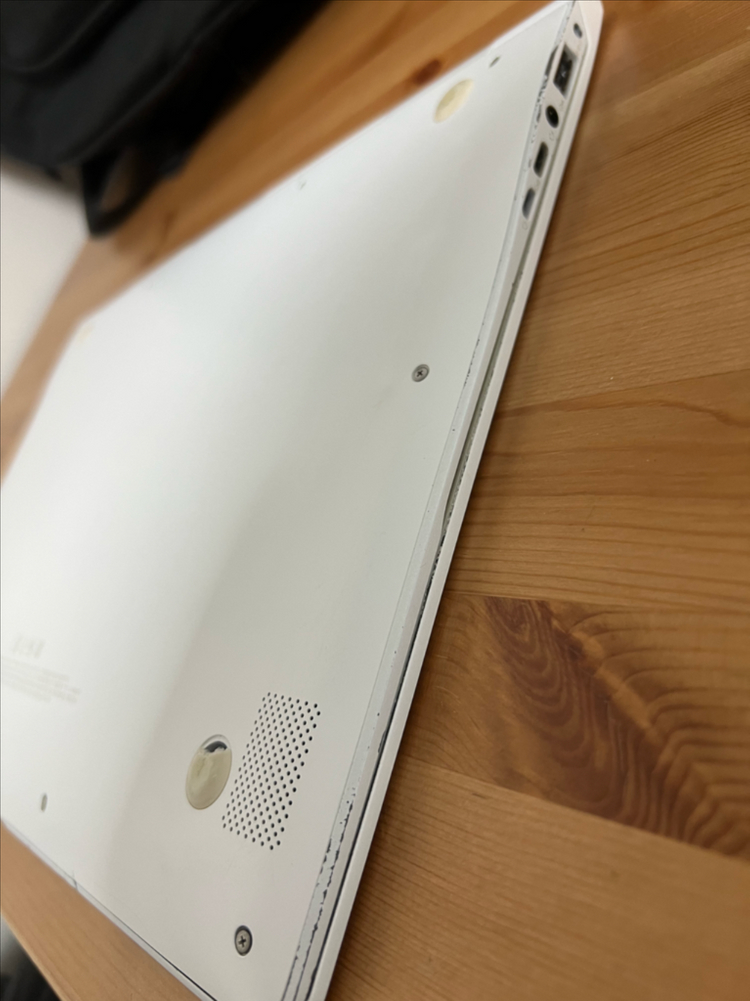 삼성 노트북9 메탈 화이트 15인치 노트북 판매합니다--6