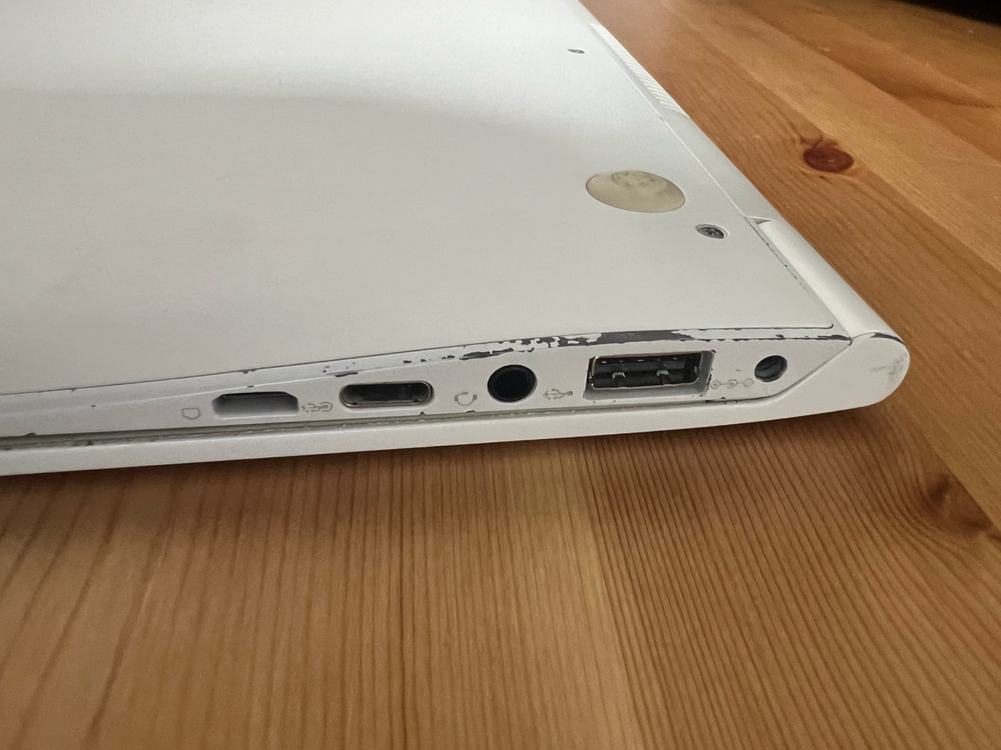 삼성 노트북9 메탈 화이트 15인치 노트북 판매합니다--7