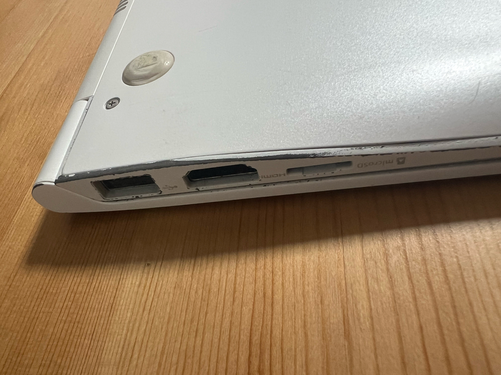 삼성 노트북9 메탈 화이트 15인치 노트북 판매합니다--8