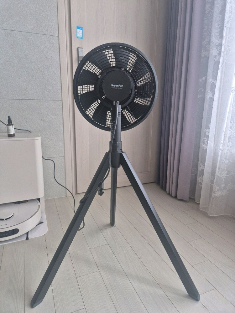 발뮤다 그린팬 스튜디오 선풍기 최신형 팝니다. 이미지