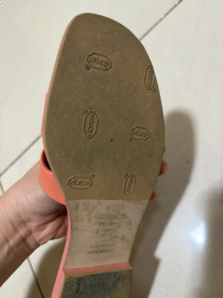 에르메스 오란 샌들 이미지