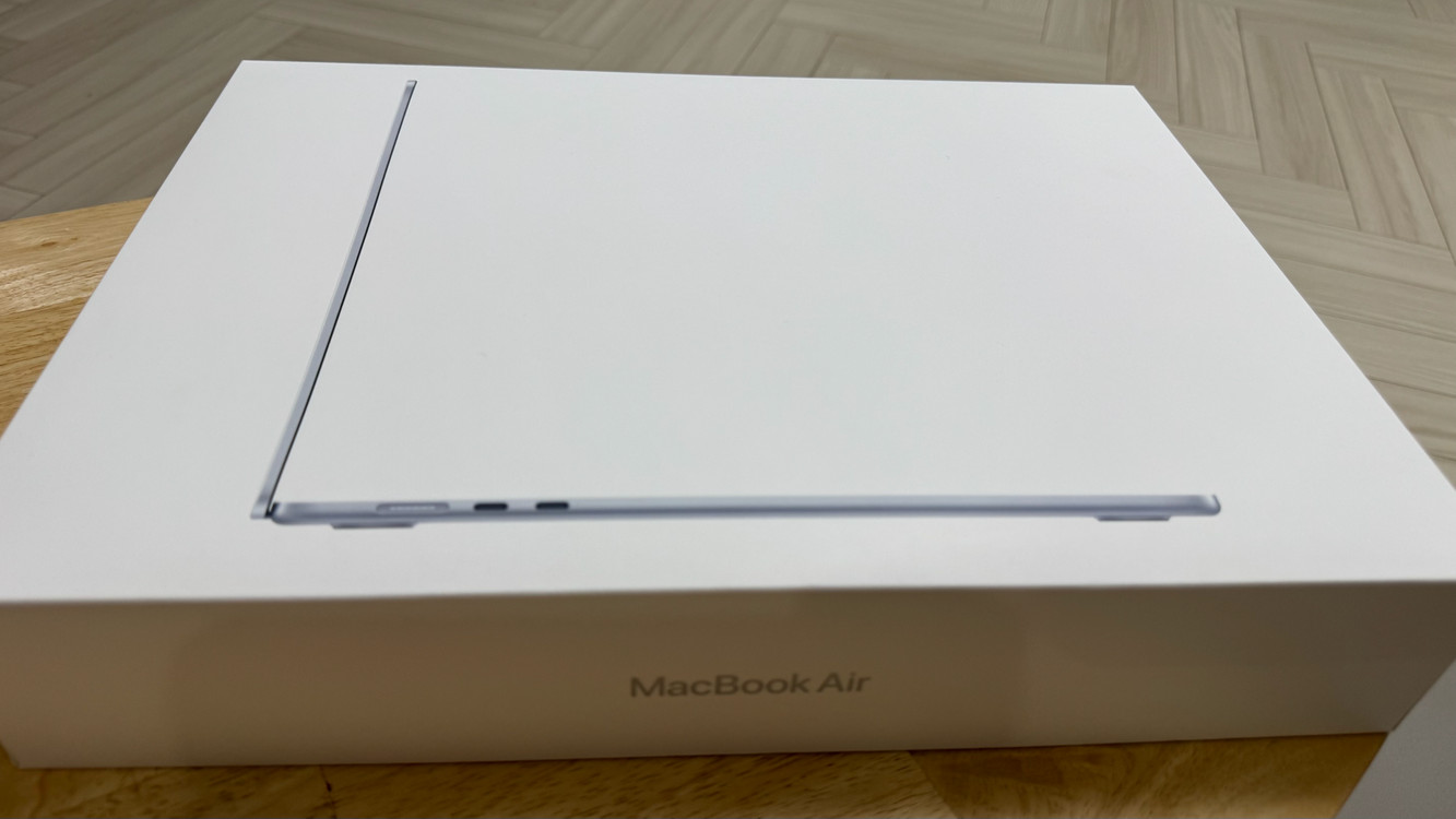 맥북에어 M4 15인치 16GB/512GB--3