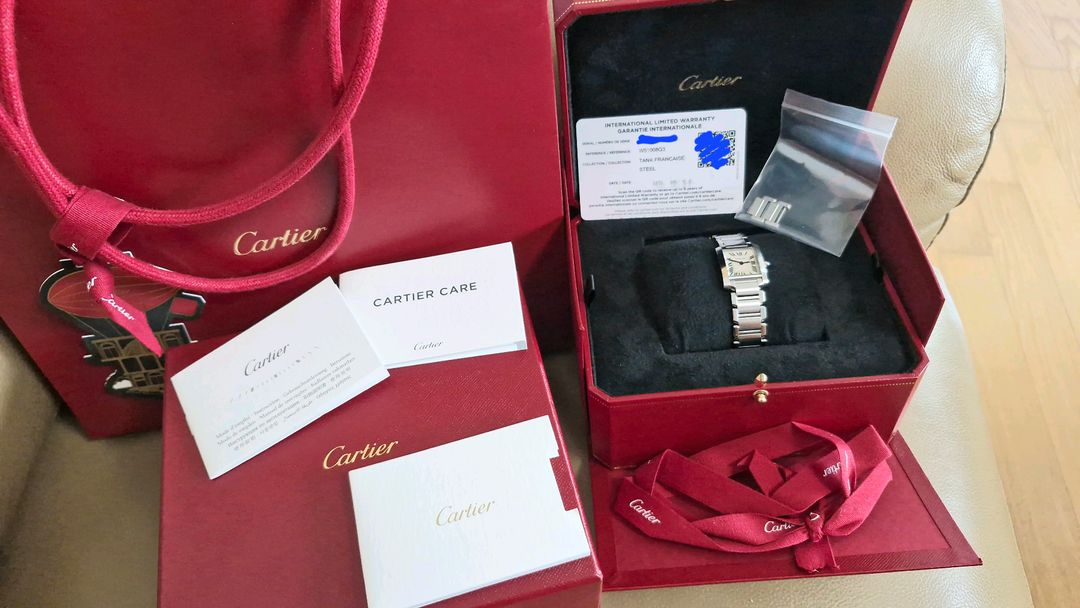 까르띠에 탱크 프랑세즈 스몰(W51008Q3) 이미지