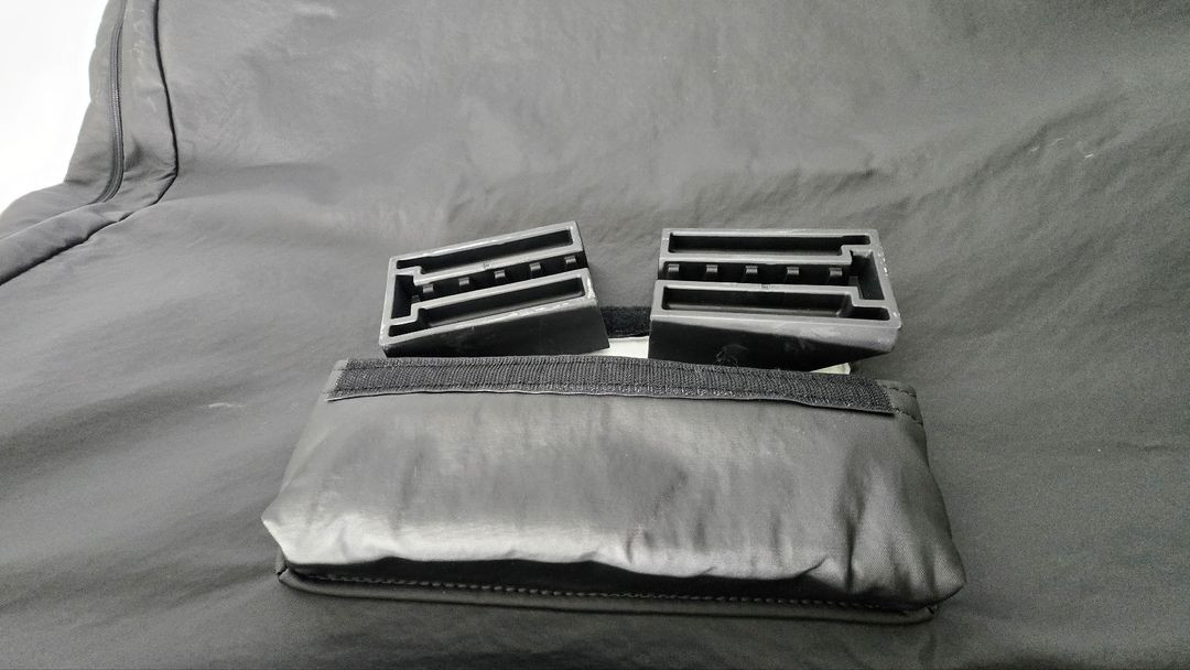 지프(글레디에이터) 순정 하드탑 보관함 새제품 이미지