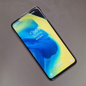 갤럭시 S10E 128GB 화이트 판매합니다