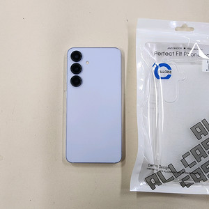 갤럭시25 256G 밧데리100프로 무기스 무찍힘 상태최상 ^^