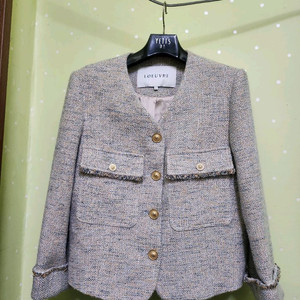 루에브르(LOEUVRE)트위드자켓1(반가슴49)상태양호 0