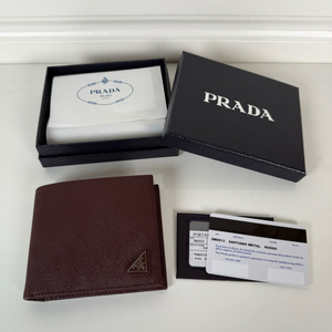 프라다 남성용 사피아노 가죽 반지갑 로소 이미지