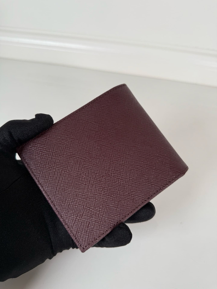 프라다 남성용 사피아노 가죽 반지갑 로소 이미지