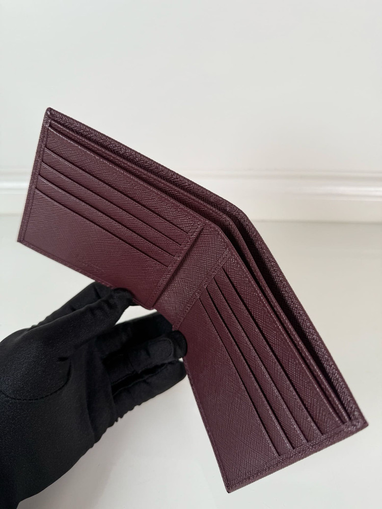 프라다 남성용 사피아노 가죽 반지갑 로소 이미지