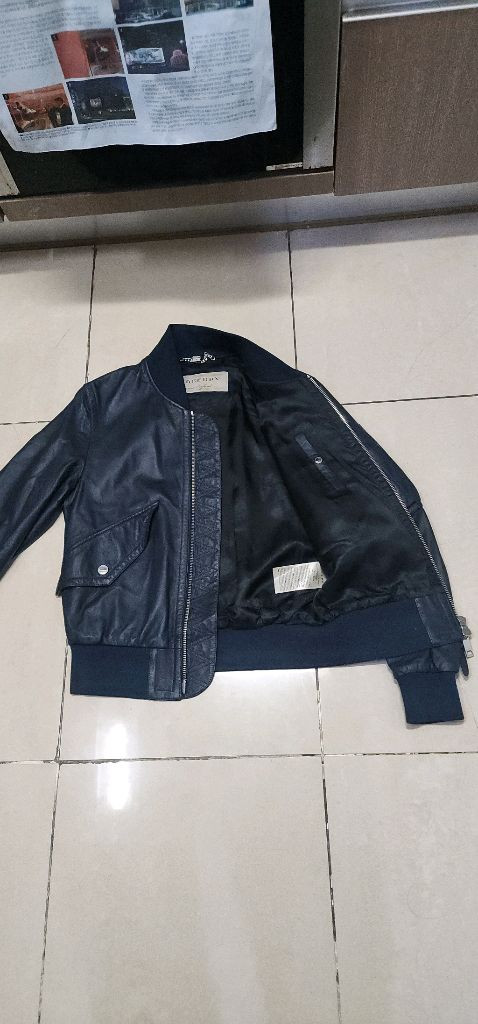 버버리 남자 양가죽 봄버자켓 95--5