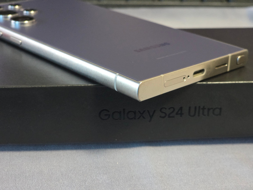 갤럭시 S24울트라 256기가 판매--8