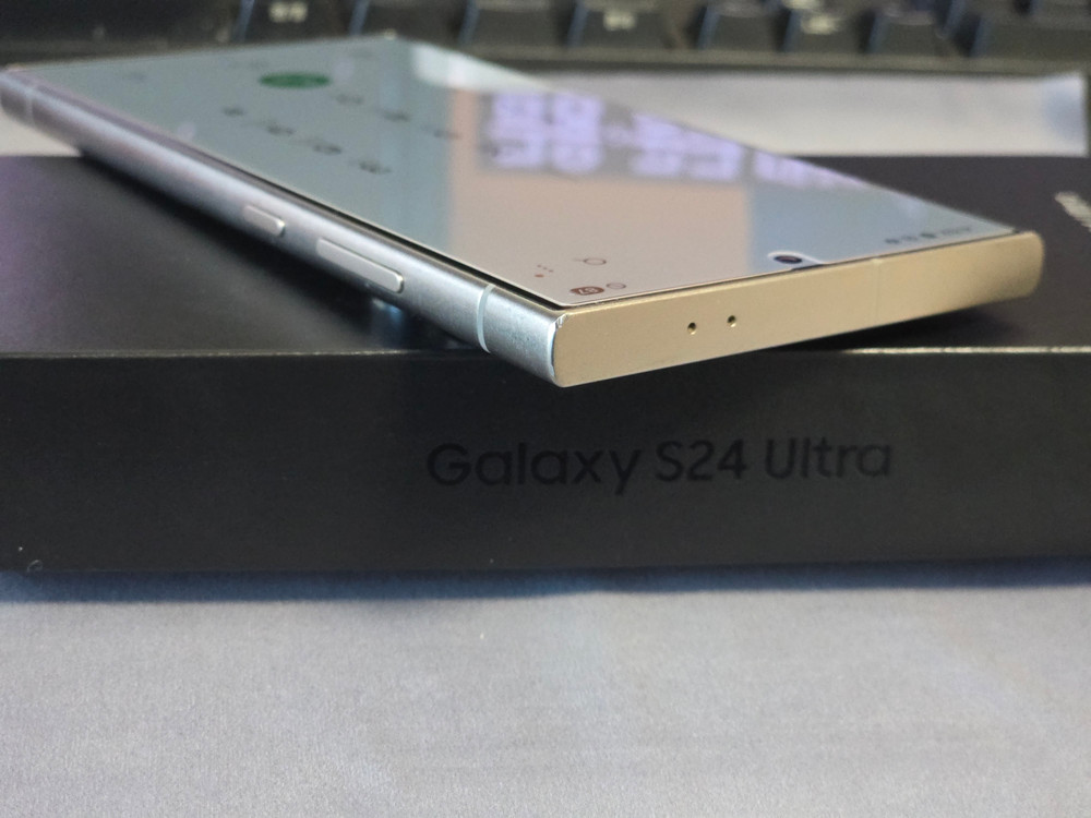 갤럭시 S24울트라 256기가 판매--7