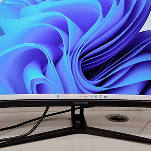 한성 게이밍모니터 32인치 보스몬스터 NO.7 WQHD 커브드 144 이미지