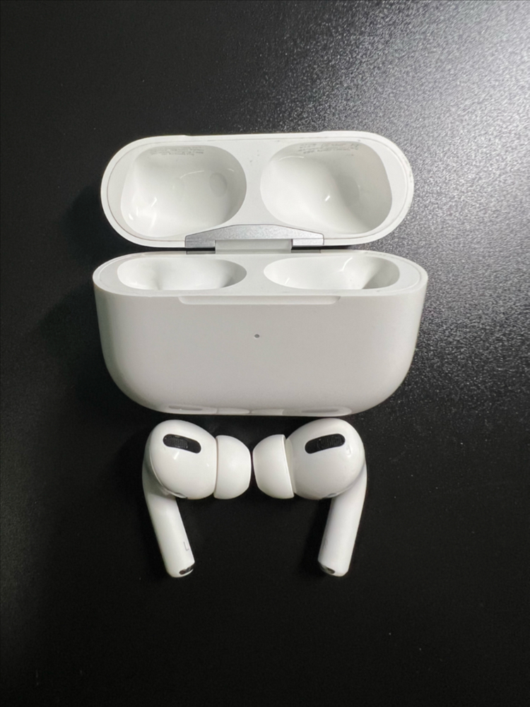 [새상품급 선물용] 에어팟 프로1세대 풀박스 급처합니다!+사은품 증정--1