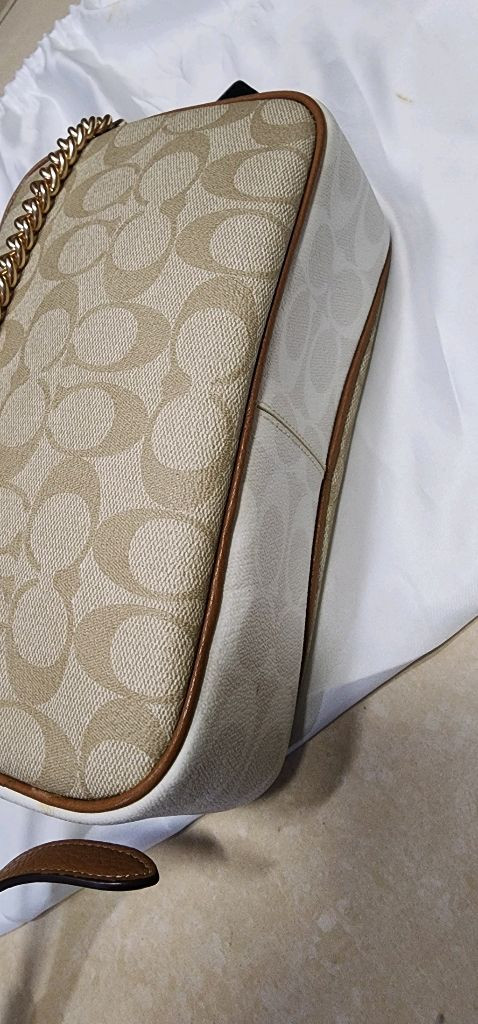 코치 체인크로스백/ 비비안웨스트우드 크로스백 이미지