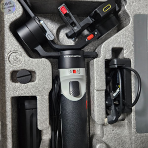 지윤 크레인 m2s 미러리스 짐벌 판매합니다