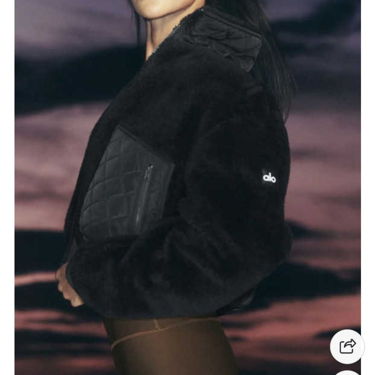 새상품 알로 요가 쉐르파 엣지 봄버 플리스 양털 자켓 블랙 라지(L)--3