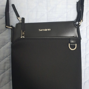 샘소나이트 Deon HU209002 크로스백 팝니다. 이미지