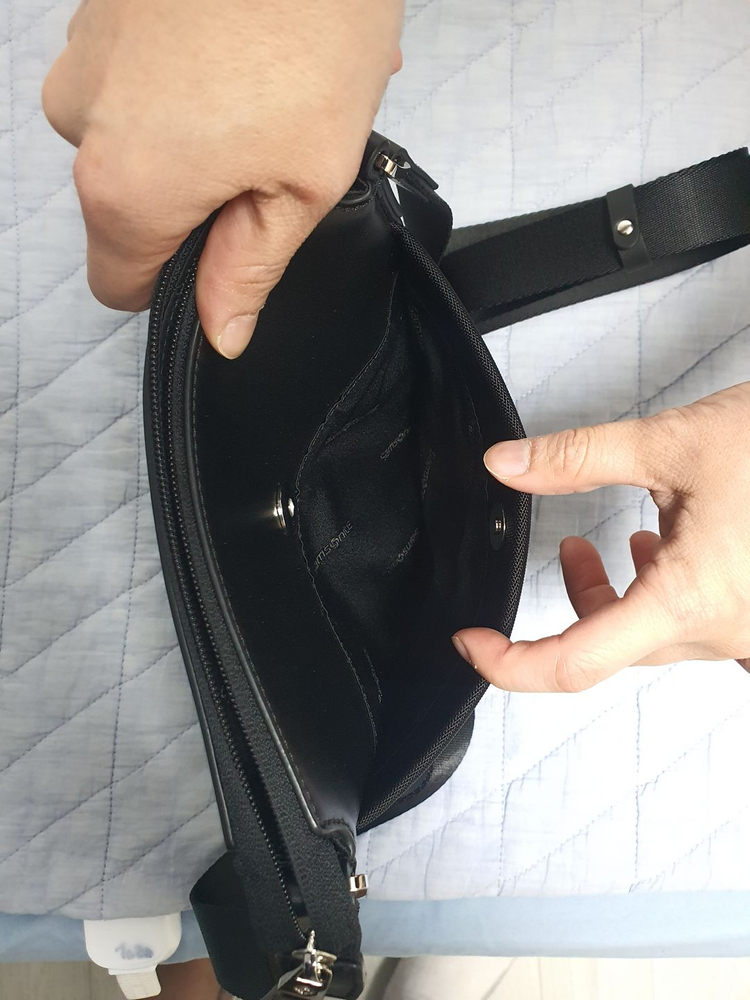 샘소나이트 Deon HU209002 크로스백 팝니다. 이미지